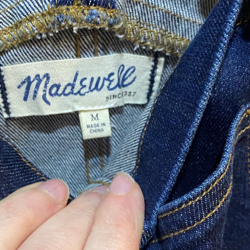 Madewell straight leg, size medium Dark Blue Denim Overalls with Classic Bib - Picture 2 of 2